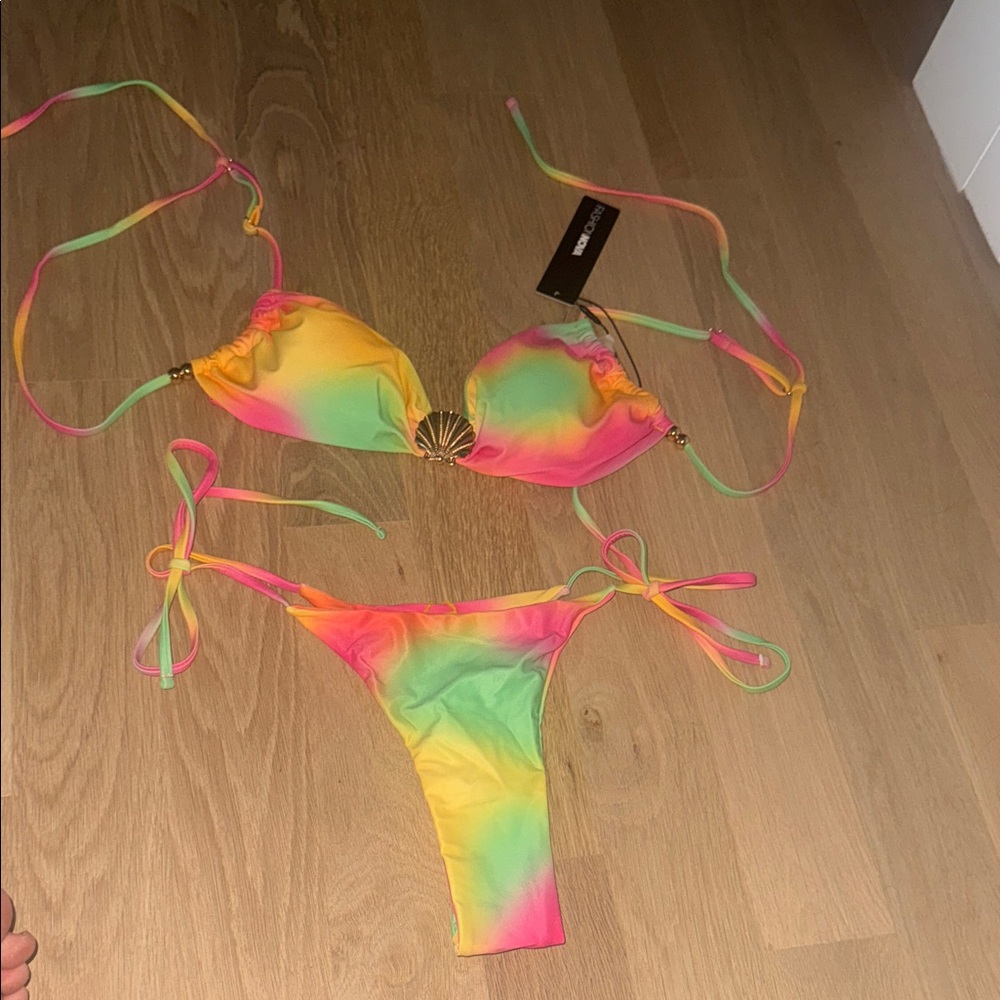 New Rainbow Tie-Dye Two-Piece One-Piece Style Swimsuit